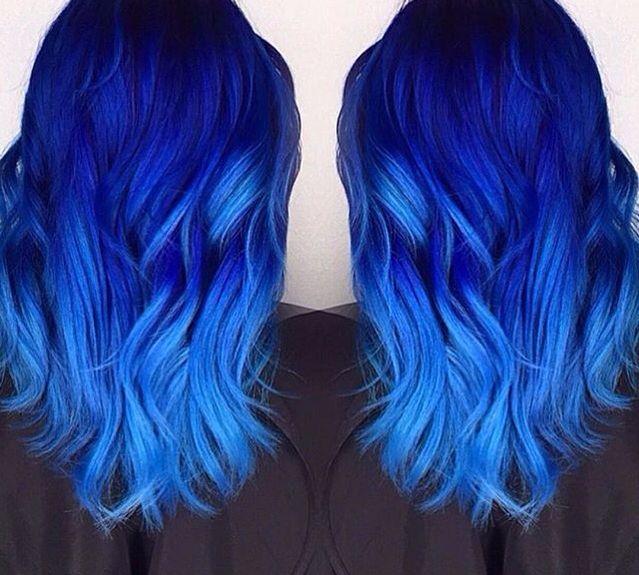 mavi saç rengi modeli