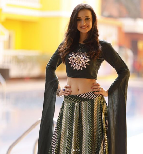 Sanaya Irani Kimdir,Eşinin Adı Nedir,Oynadığı Diziler Hangileridir